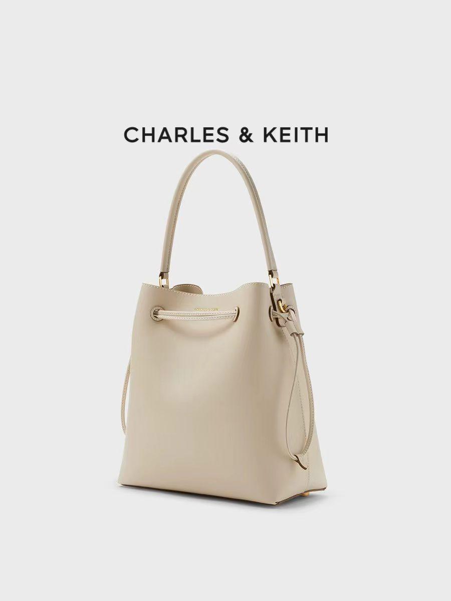 Charles Bucket Tote Bags ™ - TheGooBuy