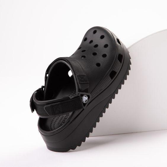 Crocs Summer Sale Upto 40% off - TheGooBuy