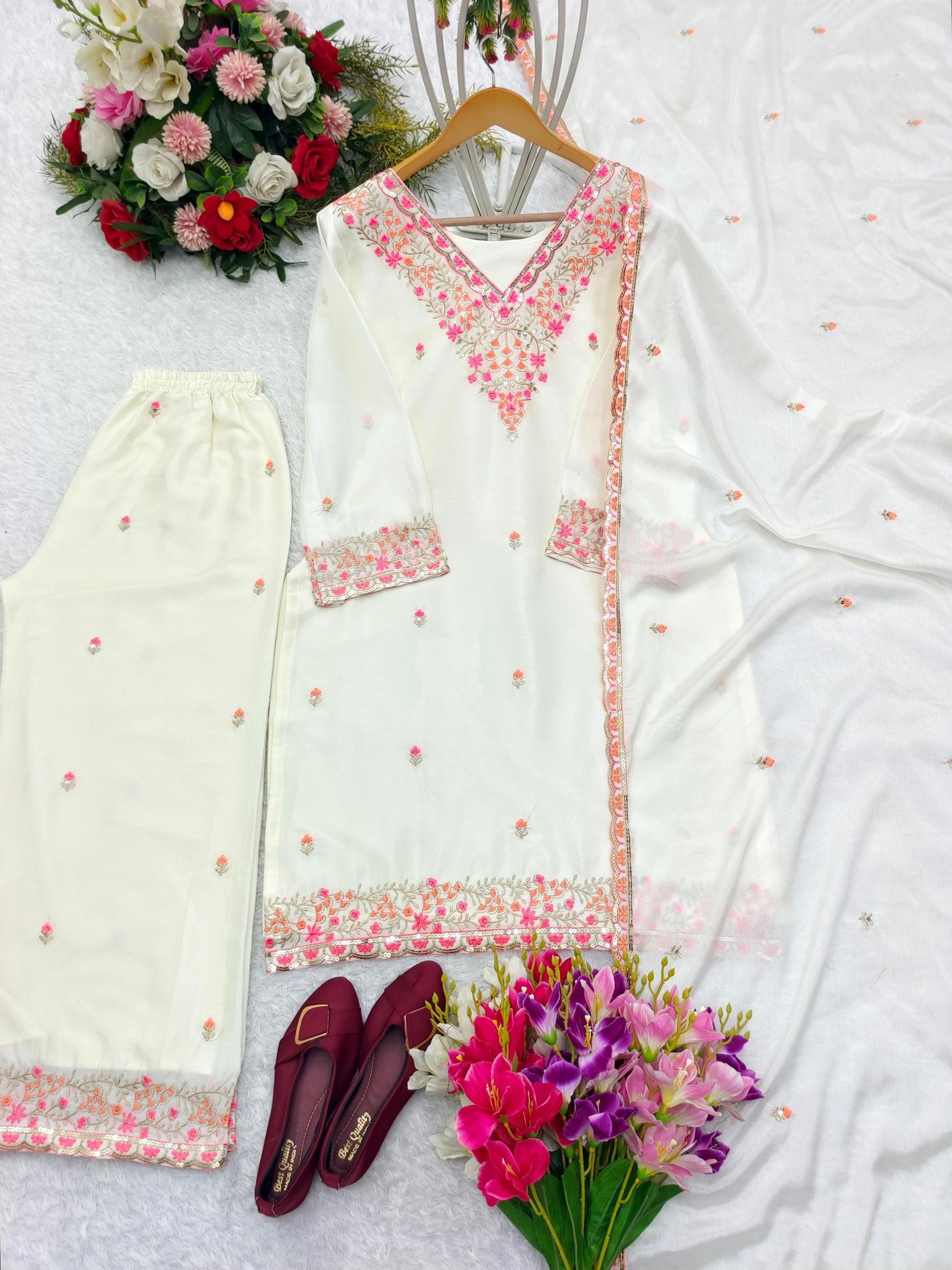 White Faux Georgette Pakistani Suit WW-1111 - TheGooBuy