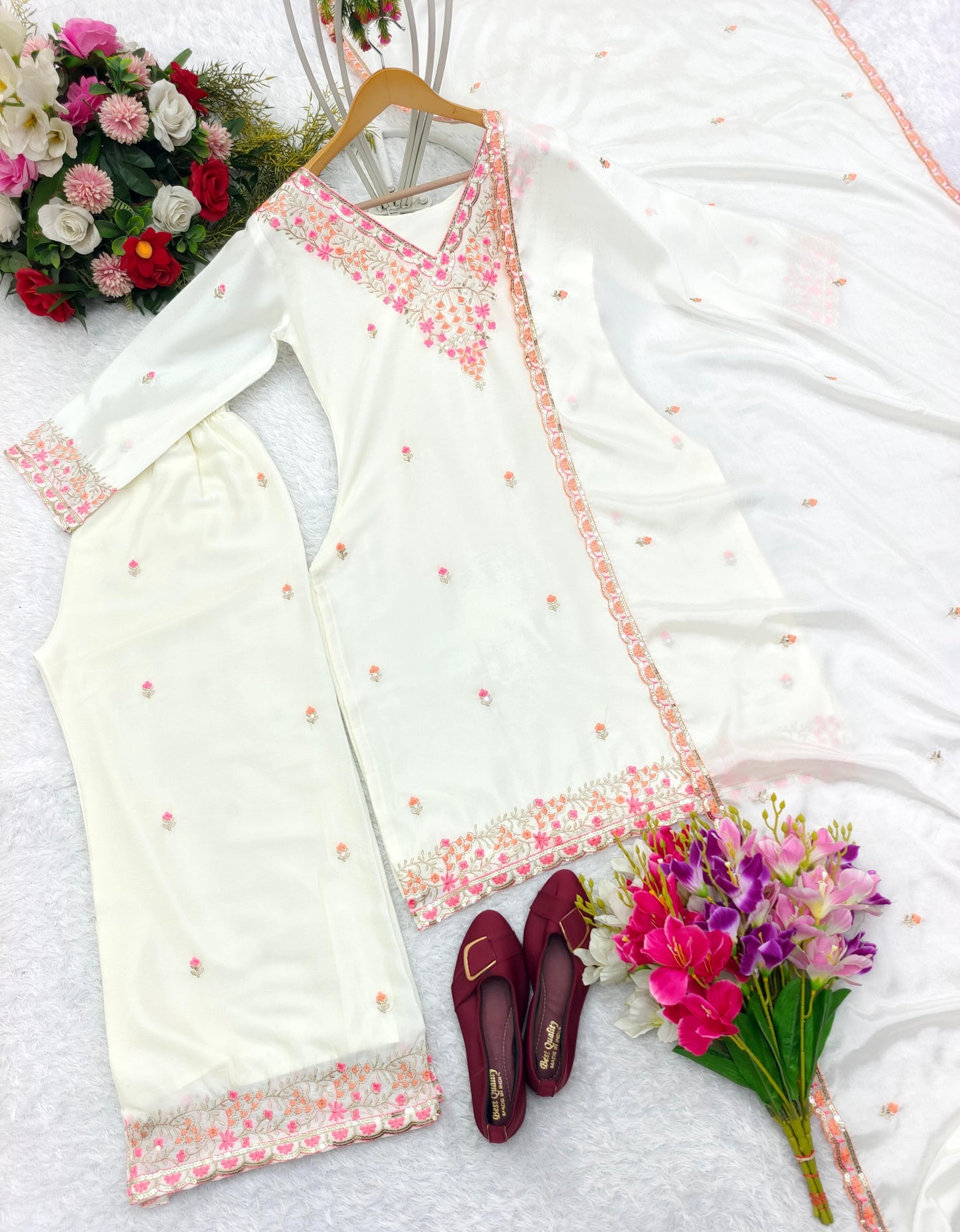 White Faux Georgette Pakistani Suit WW-1111 - TheGooBuy