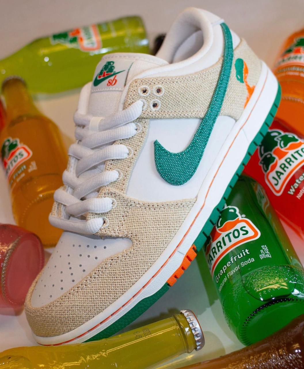 SB Dunk Low x Jarritos