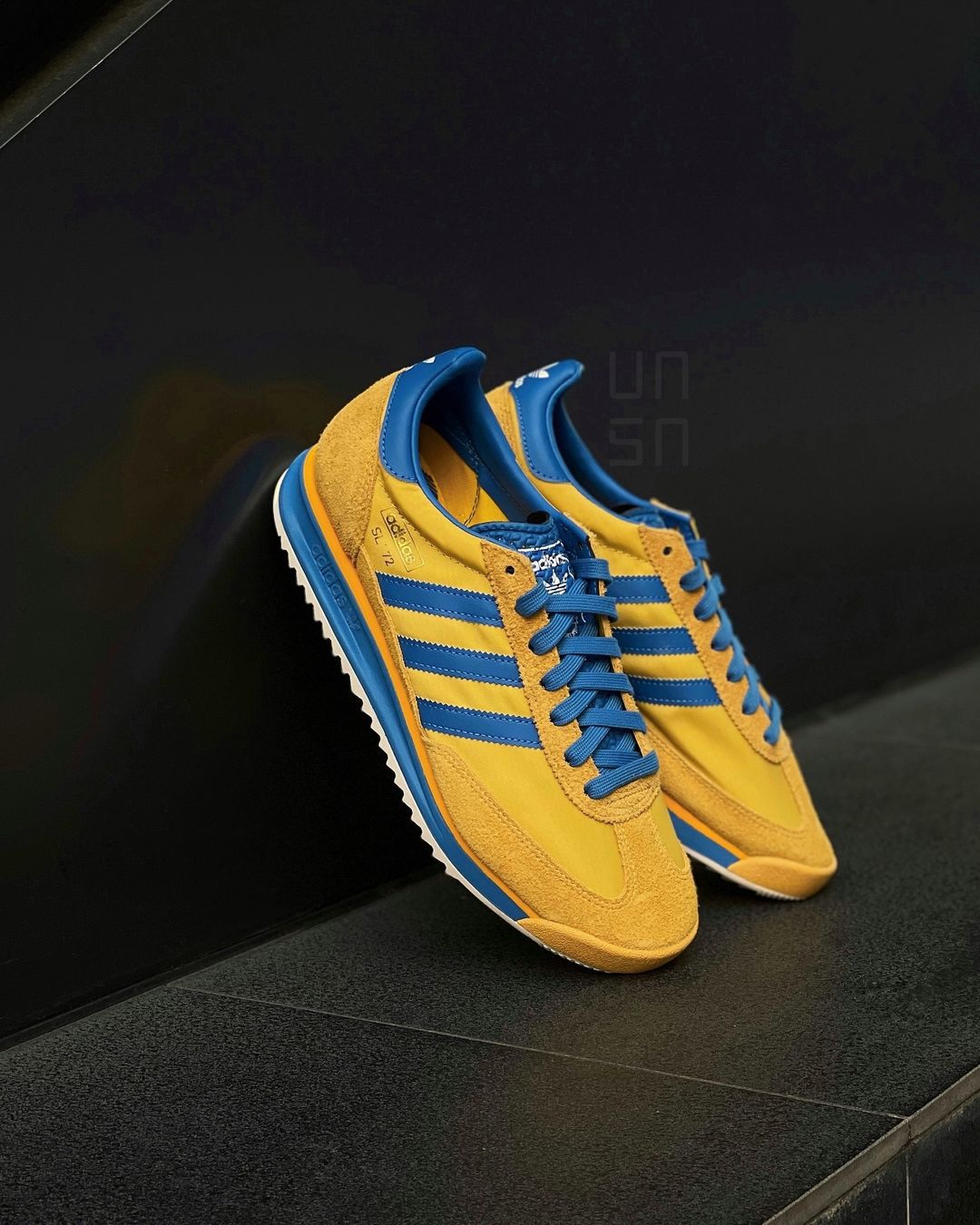 Adidas Sl72 Rs Utility Yellow Yellow Light Yellow Treasure Blue T Shoes Sl