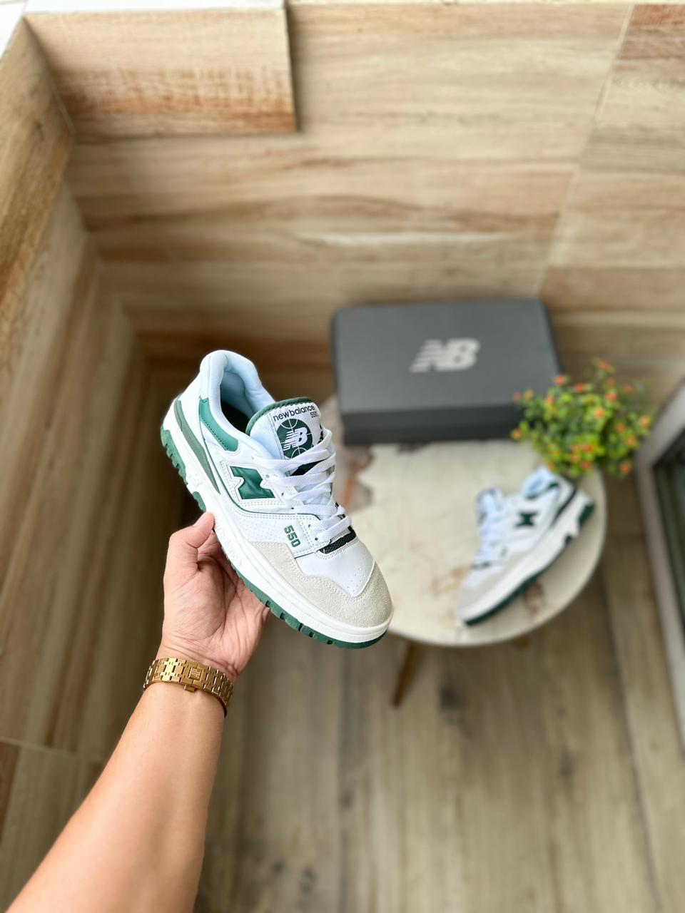 New Balance 550 Green