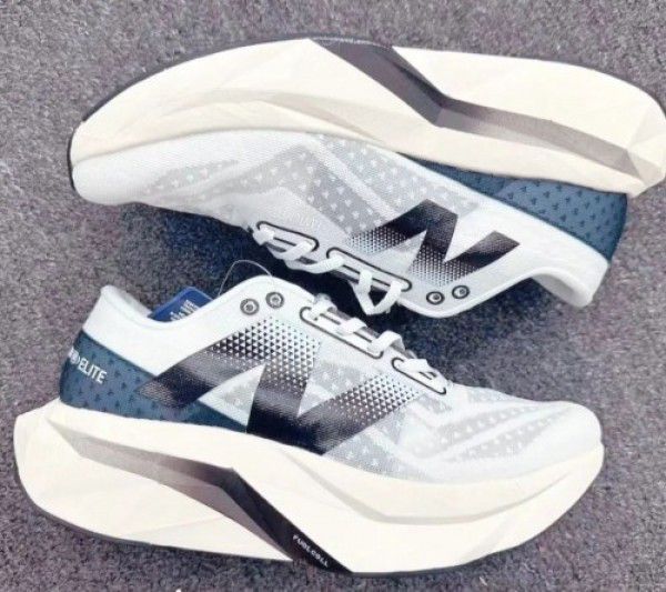 New Balance RC Elite V4