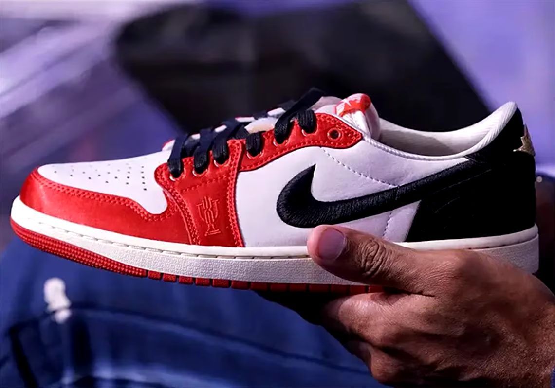 Nike Air Jordan 1 Low OG x Trophy Room – Sail & Varsity