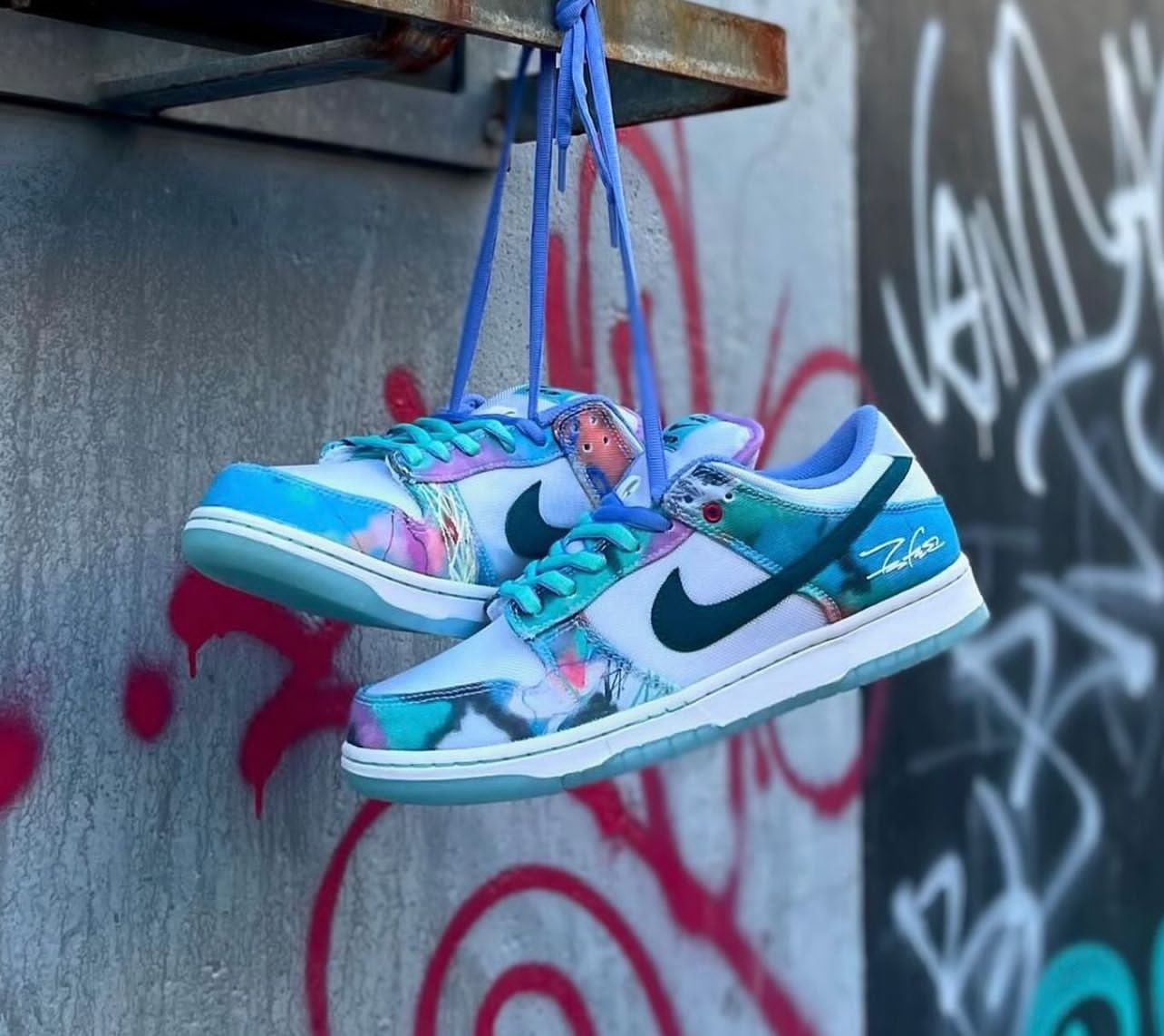 Futura Laboratories x Nike SB Dunk Low ‘Bleached Aqua