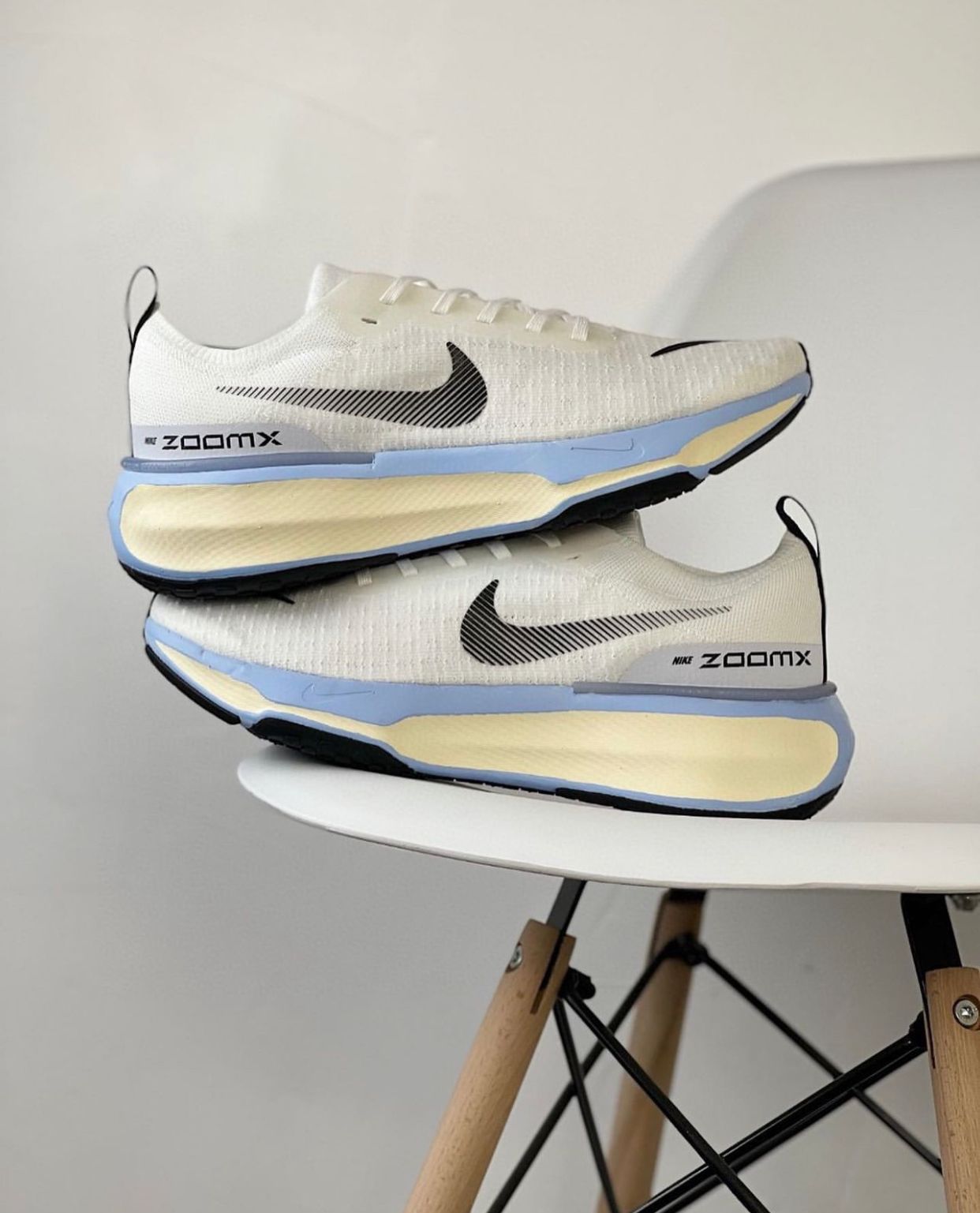 NIKE ZOOM X INVINCIBLE RUN 3*