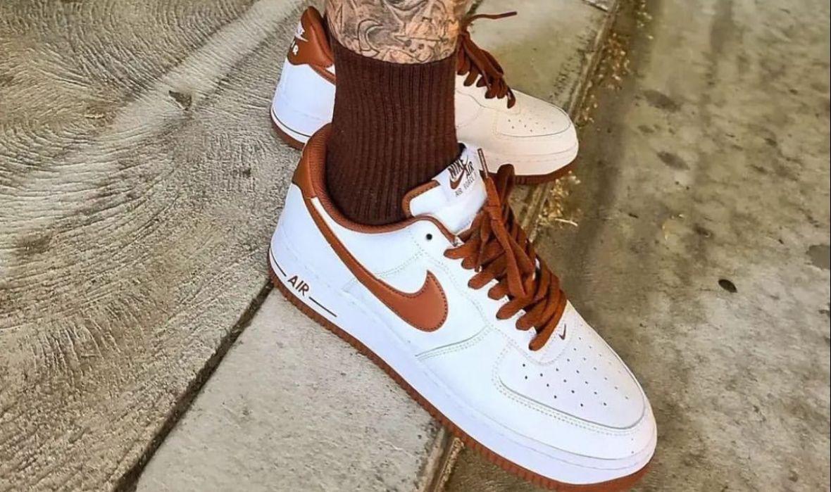 Unisex Nike Air Force One Pecan Sneakers –