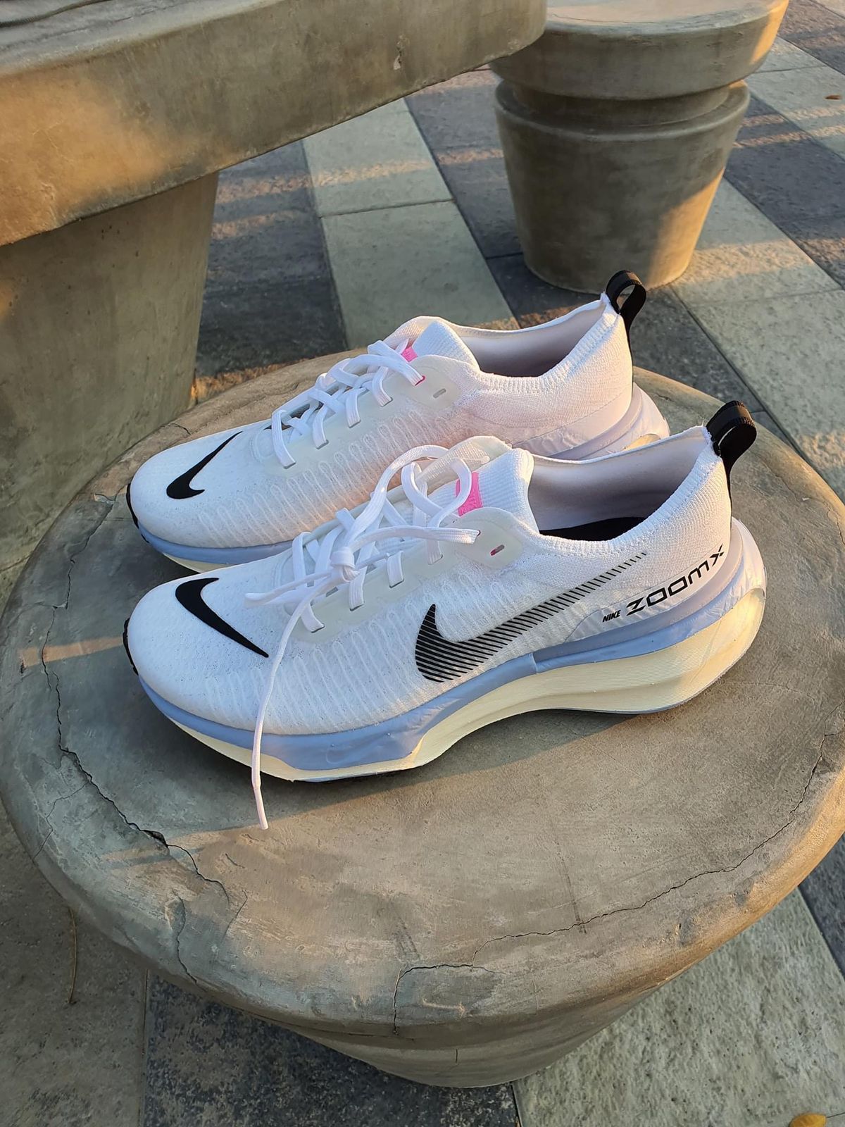 NIKE ZOOM X INVINCIBLE RUN 3*