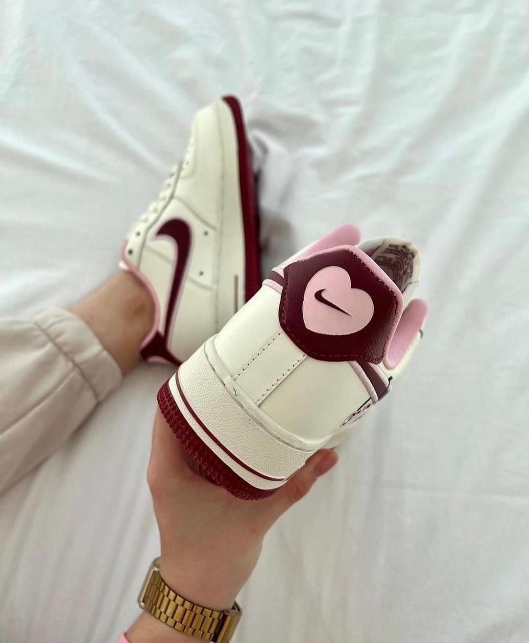 Nike airforce valentine's