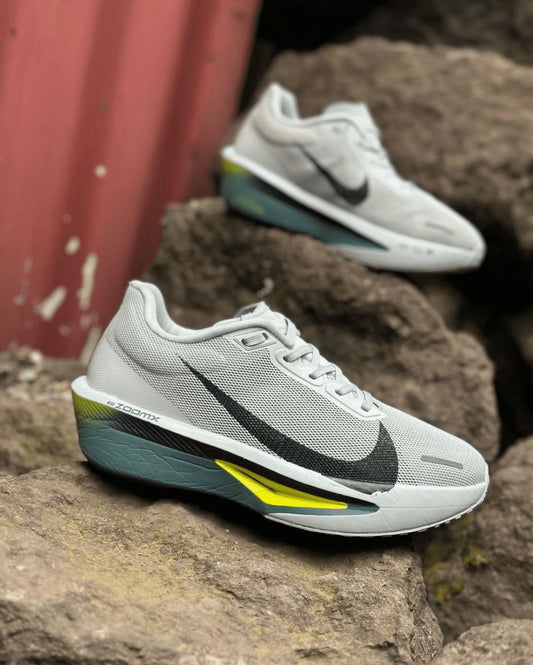 Nike Zoom Fly 6 –