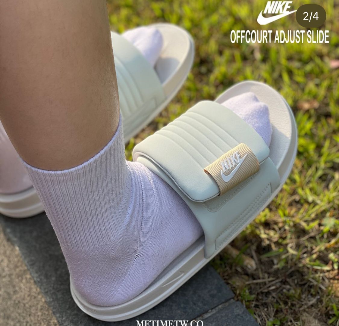 Nike Offcourt Slide