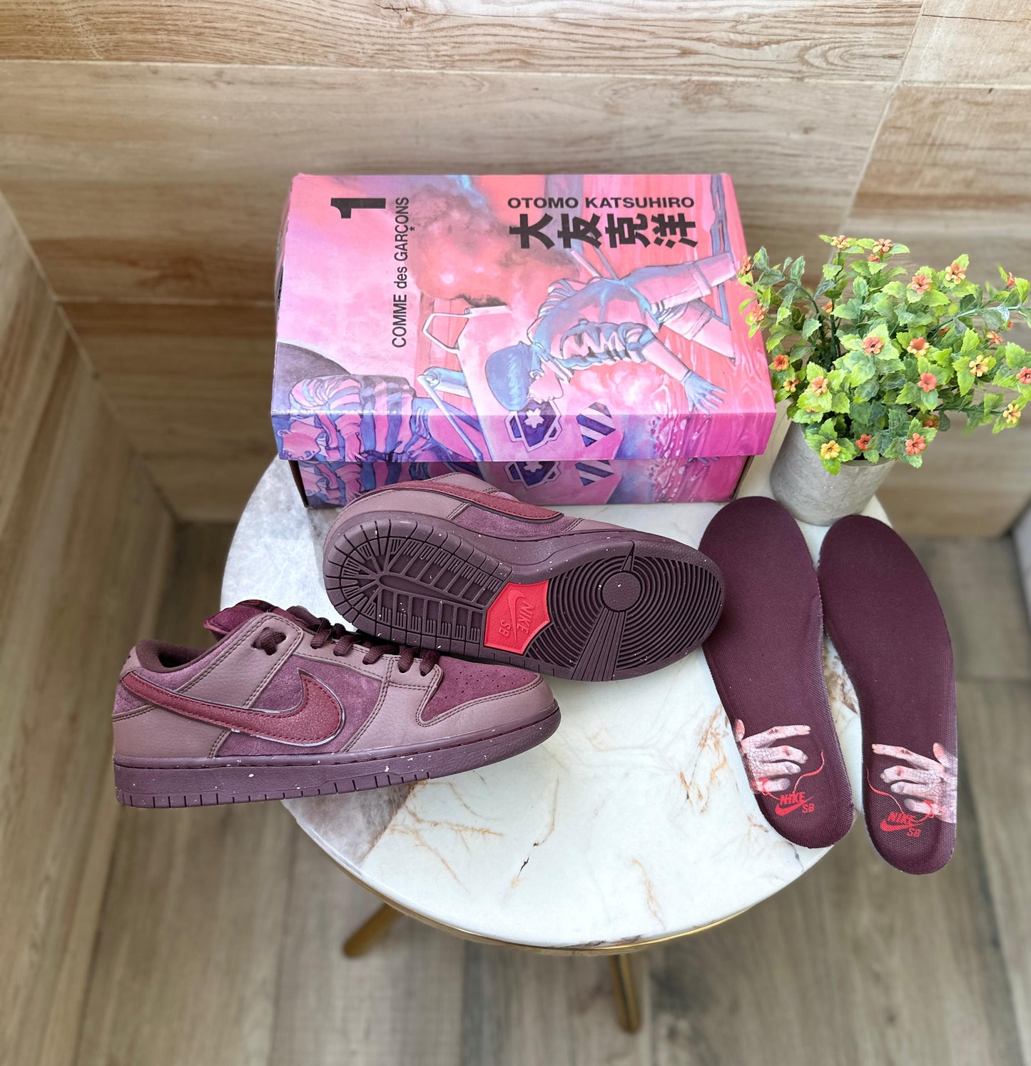 Nike SB Dunk Low
Burgundy Crush