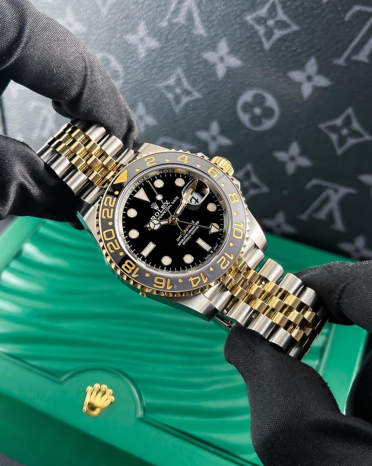 Rolex GMT Master II - 2024 Rose Gold Silver Edition