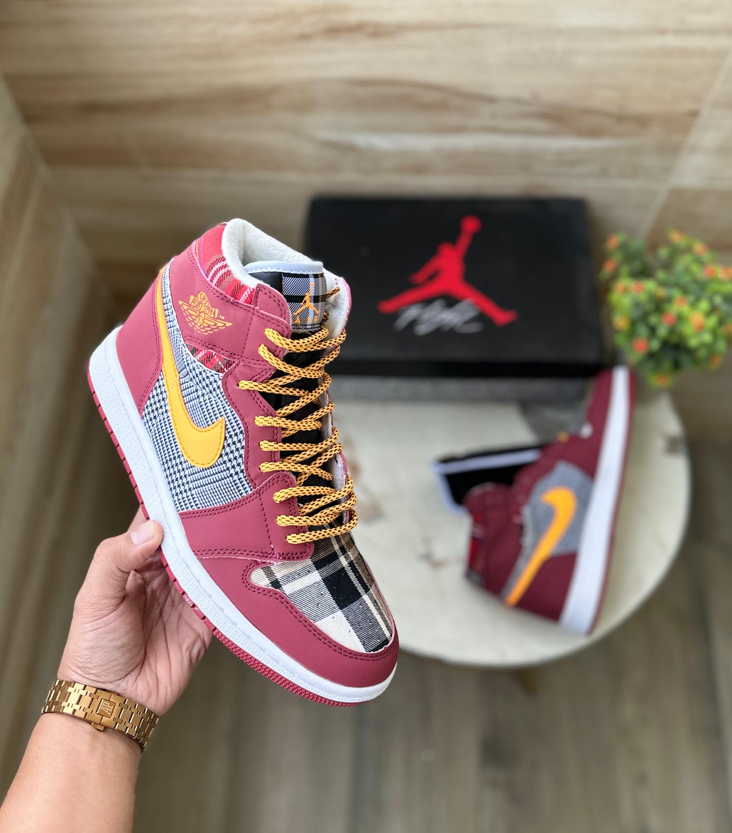 Nike Air Jordan 1 Mid SE