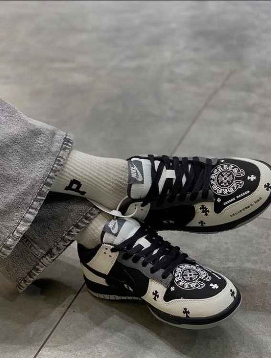 NIKE SB Dunk x Chrome Hearts - Premium Collaboration Sneakers