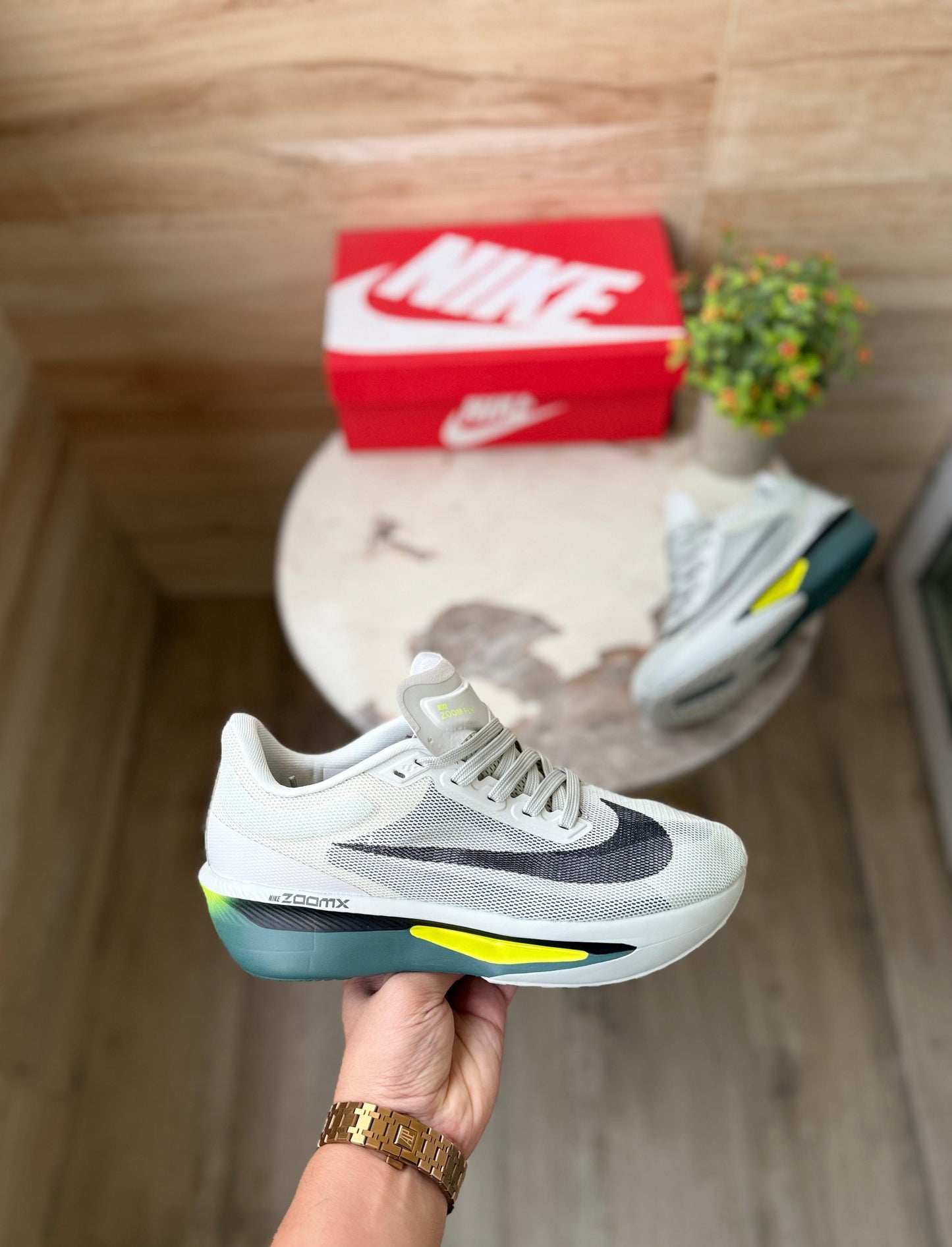 Nike Zoom Fly 6 –