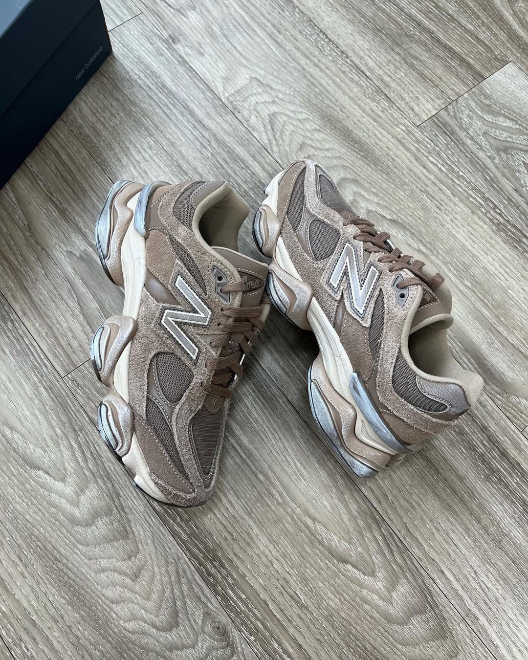 New Balance 9060 Chocolate – New Color Alert