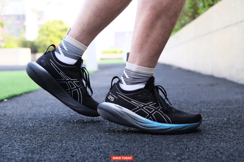 ASICS Gel Nimbus 5 Platinum Black