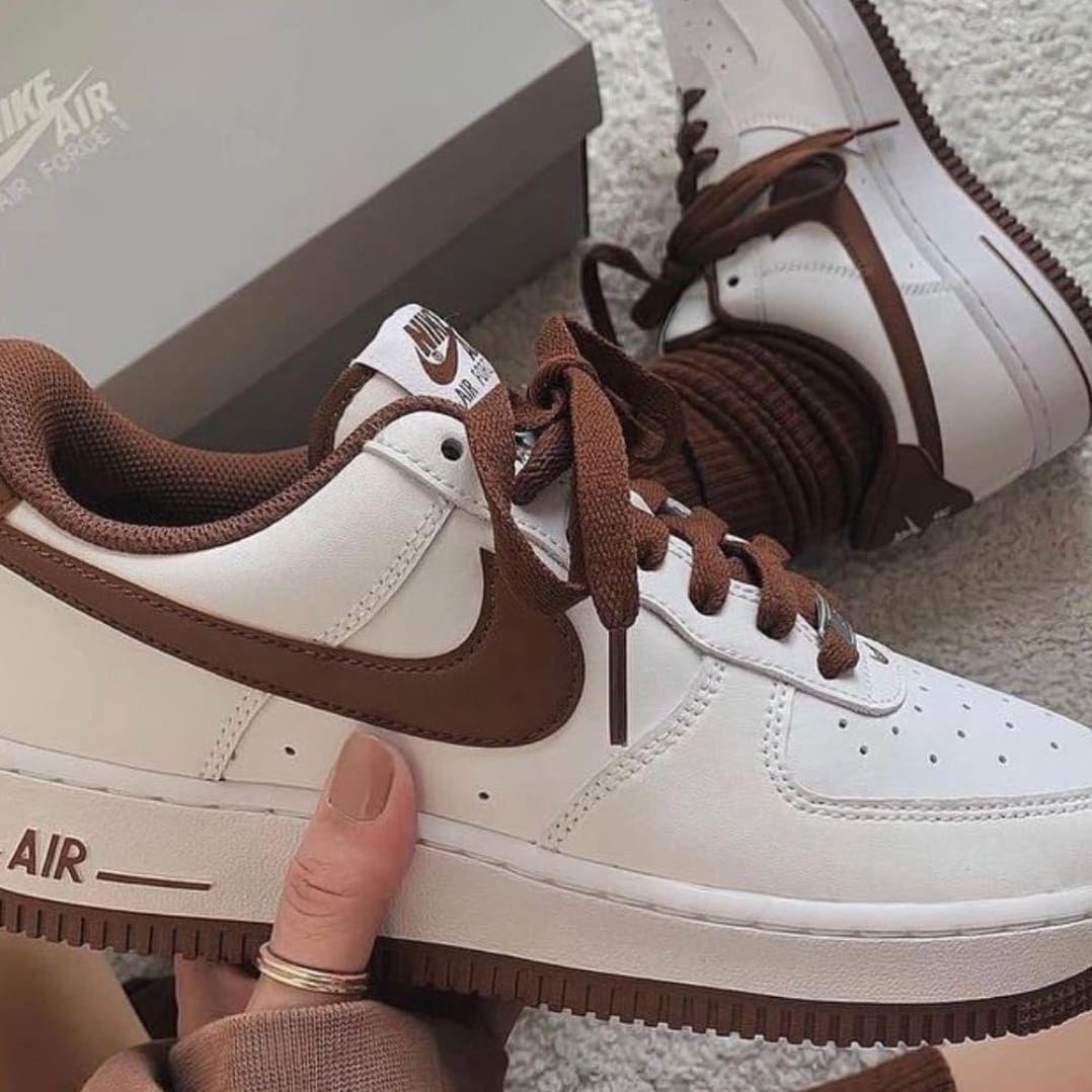 Unisex Nike Air Force One Pecan Sneakers –