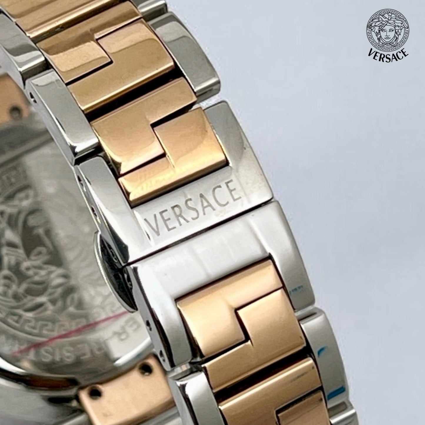 Versace Reve Collection: Ideal for the Modern, Hardworking Woman