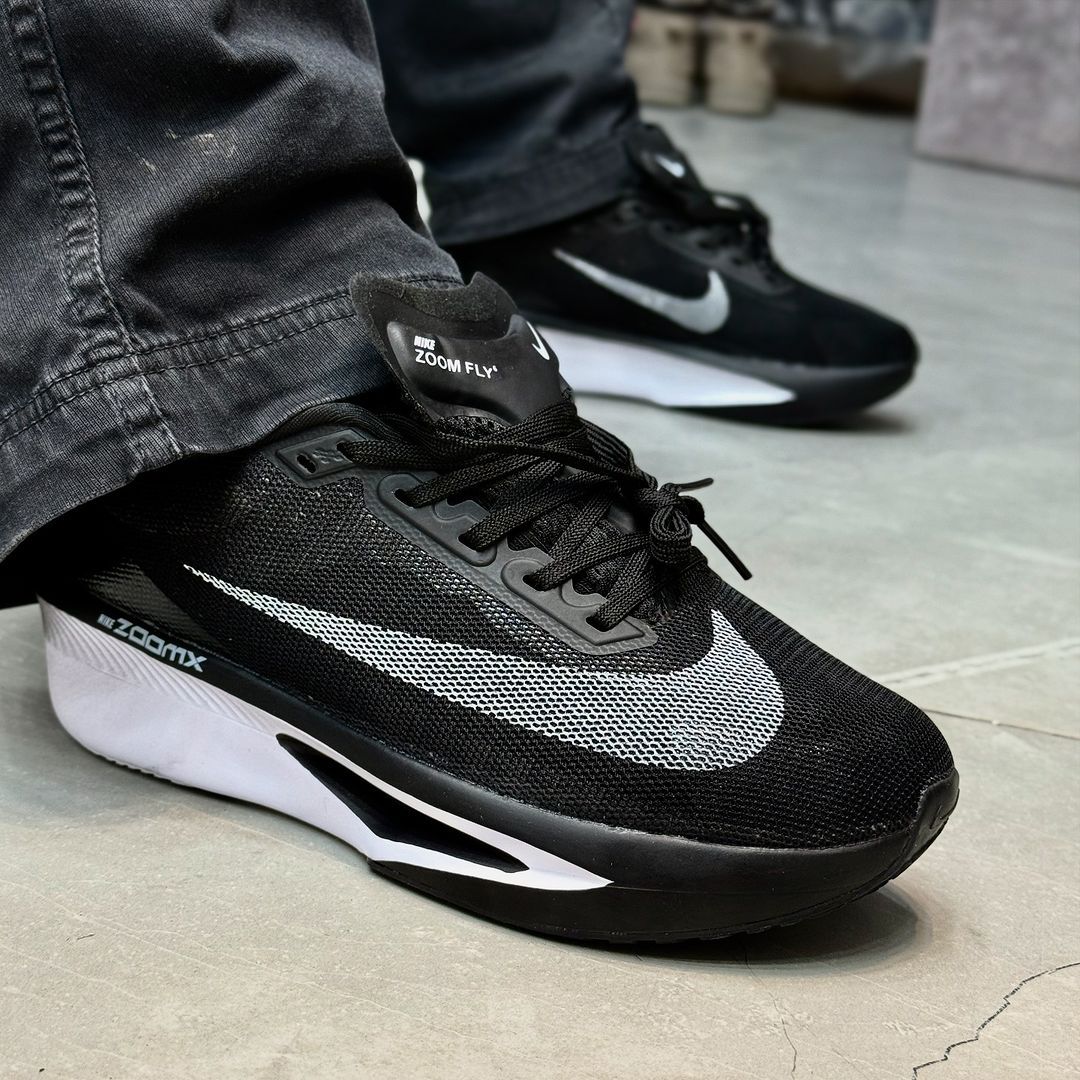 Nike Zoom Fly 6