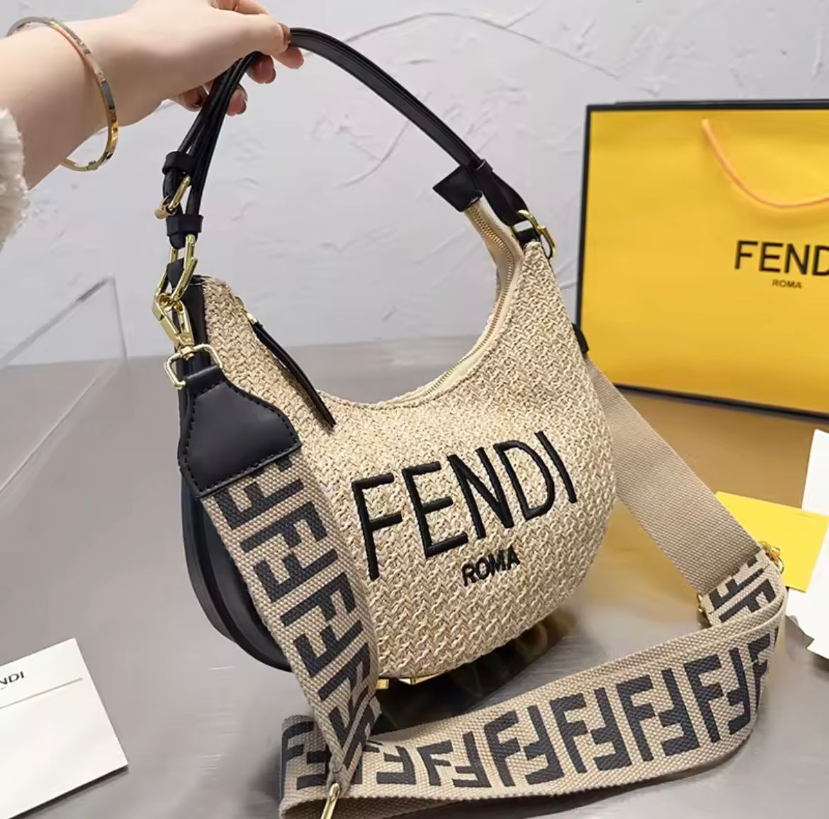 Fendi Latest Handbag - 12A Quality