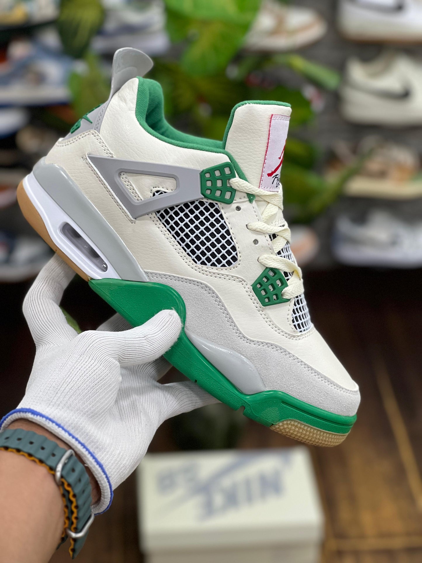 Air jordan 4 new pinegreen