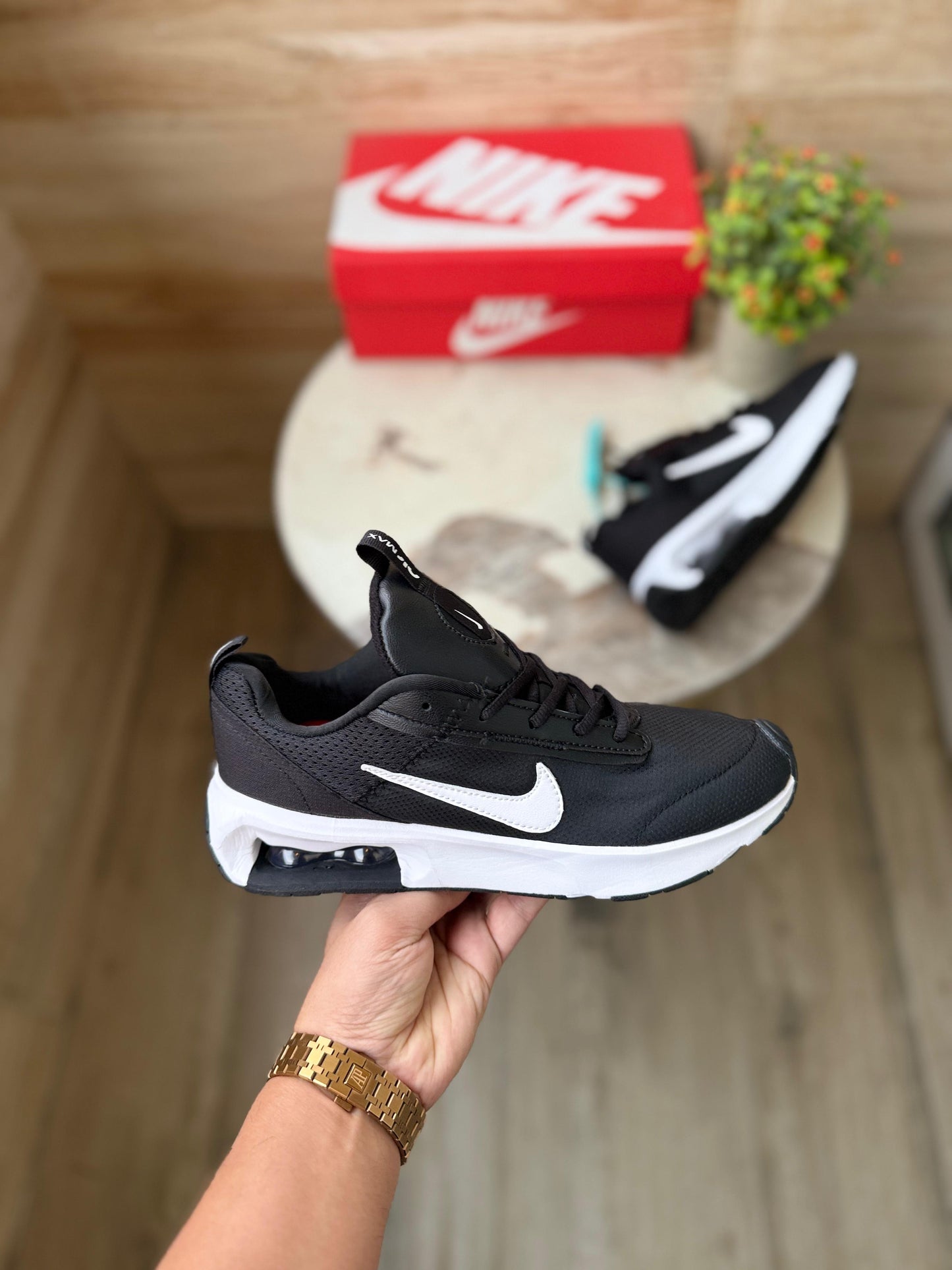 Nike Air Max INTRLK Elite –