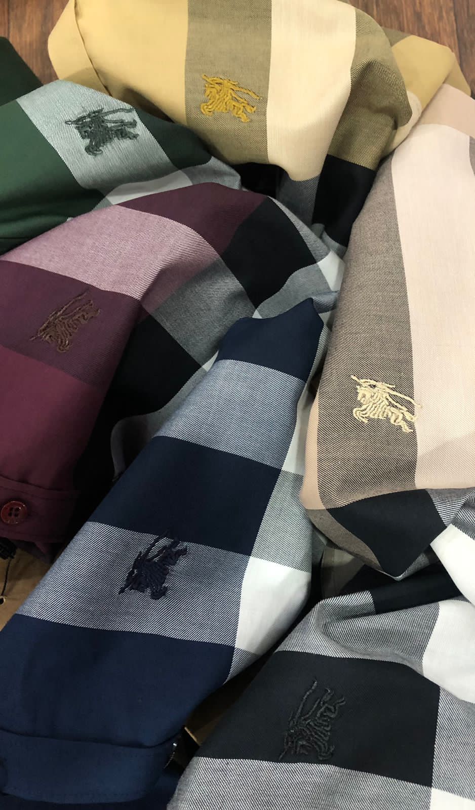 Burberry premium shirts