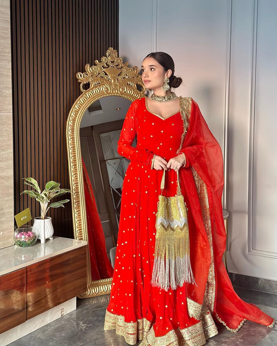 Red Anarkali Salwar Kameez Punjabi Suit salwar Lace Work simple Indian outfit .